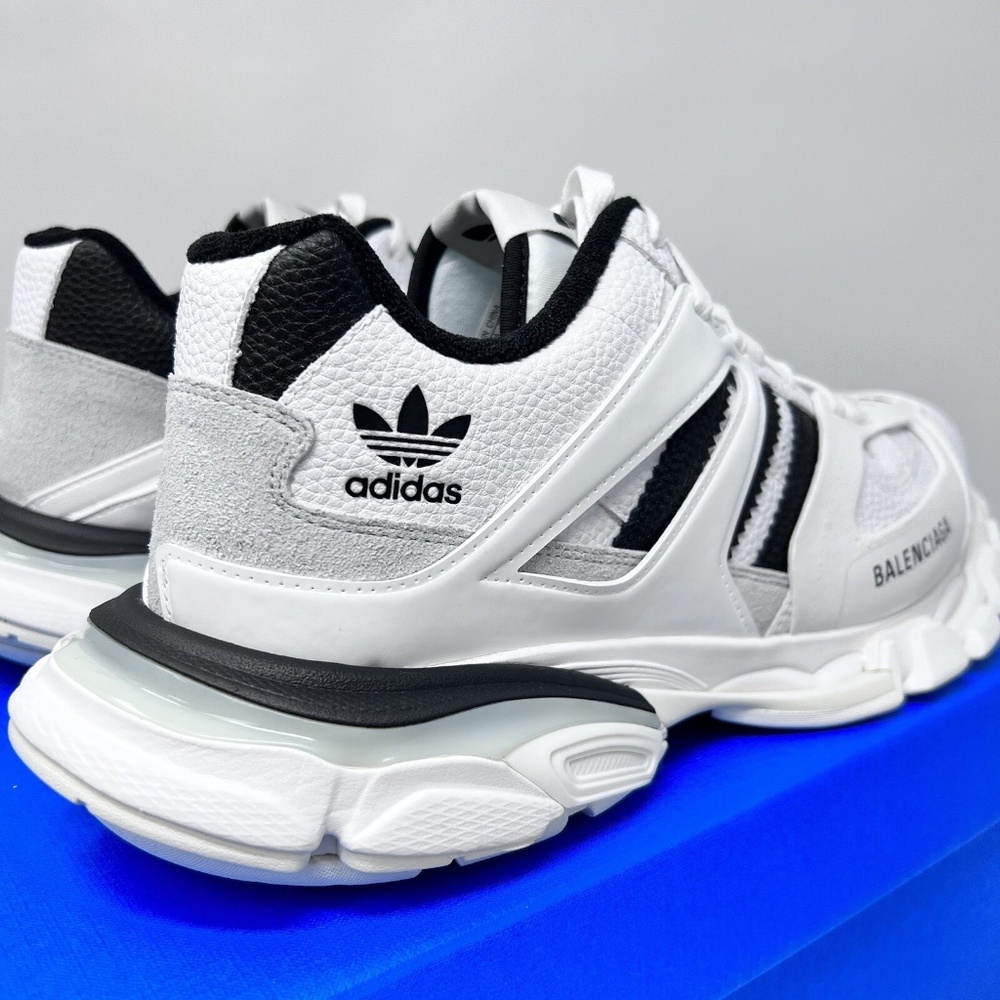 Balenciaga x Adidas Track Forum Sneakers Size 45 EU White Black - Picture 7 of 9
